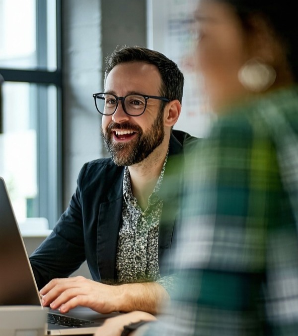 Chief People Officer working with a health benefits broker to setup their company-1-1-1-1