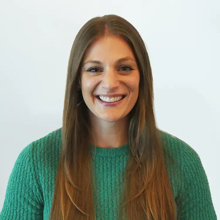 Leah Gibbs - Account Sales Manager