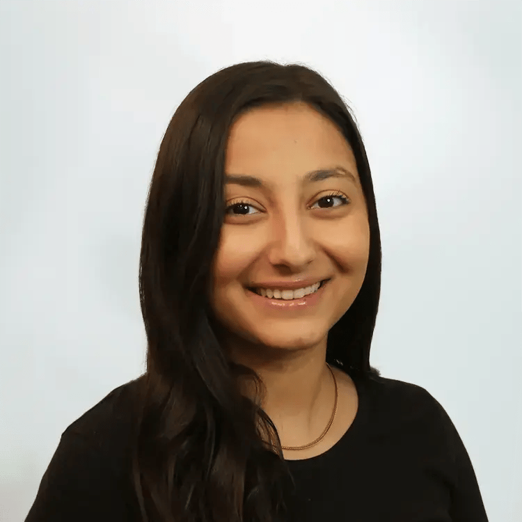 Ola Mobarak - Customer Support Specialist