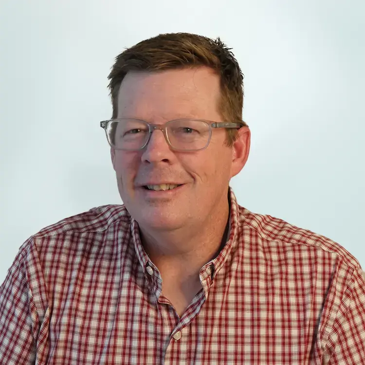 Philip Jones - Account Specialist