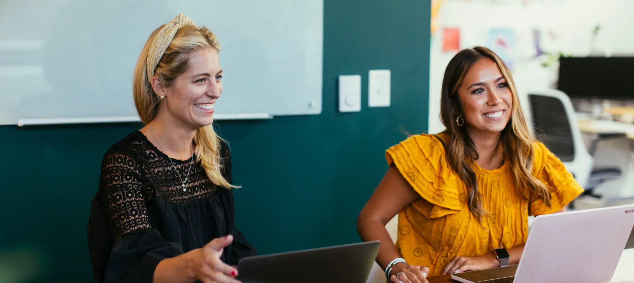 people communicating health insurance options to employees