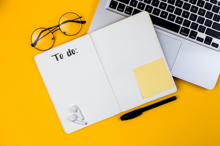 Can I outsource my HR?